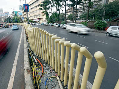 Plan for railings along Marine Drive rejected