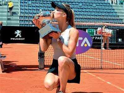 Tennis: Ukrainian Elina Svitolina warms up for French Open with Rome win against Simona Halep
