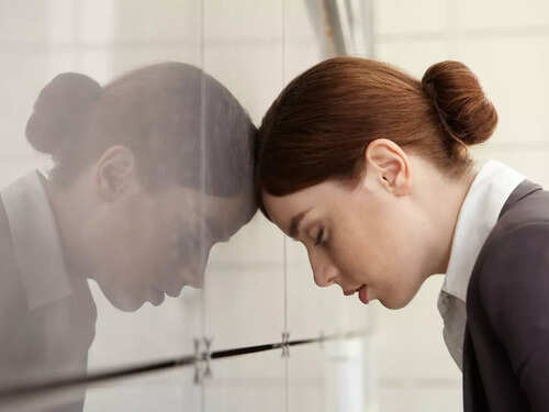 Vitamin B12 overdose: Side effects of taking too many supplements; know  when to stop