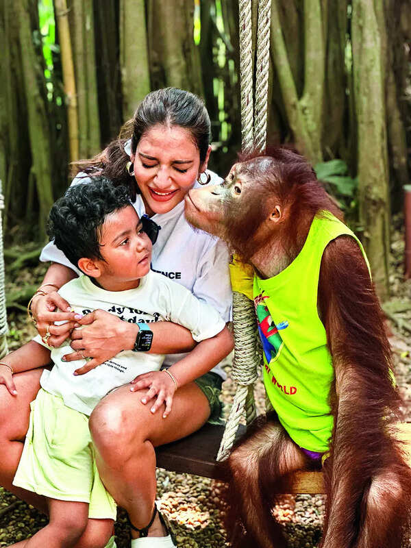 We posted Yishaan’s pics online on a whim: Nussrat Jahan
