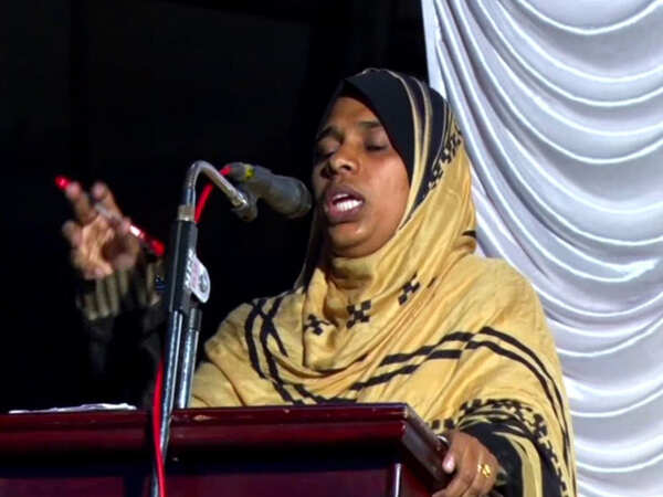 Kerala: Muslim woman creates history by leading Friday prayers