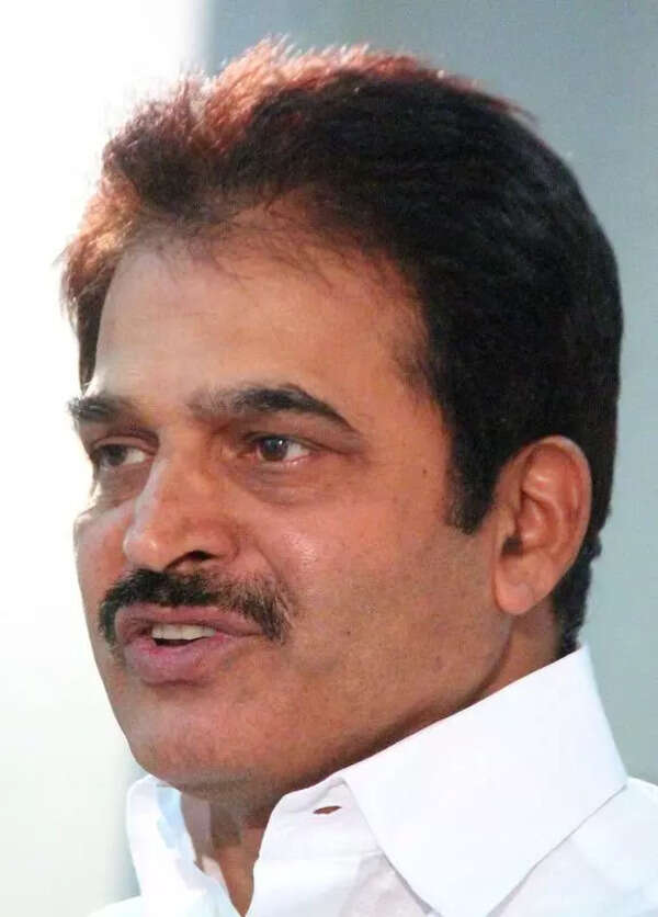 Election dates: KC Venugopal accuses EC of bias