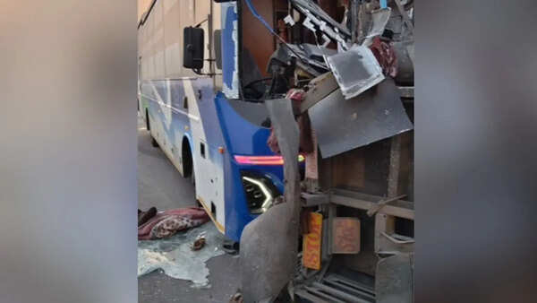Double-decker bus crash on UP expressway leaves 2 dead, 11 hurt