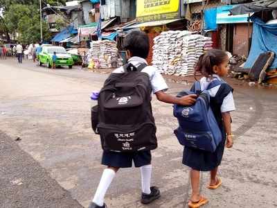 Centre to survey 50 schools in Maharashtra for weight of school bags