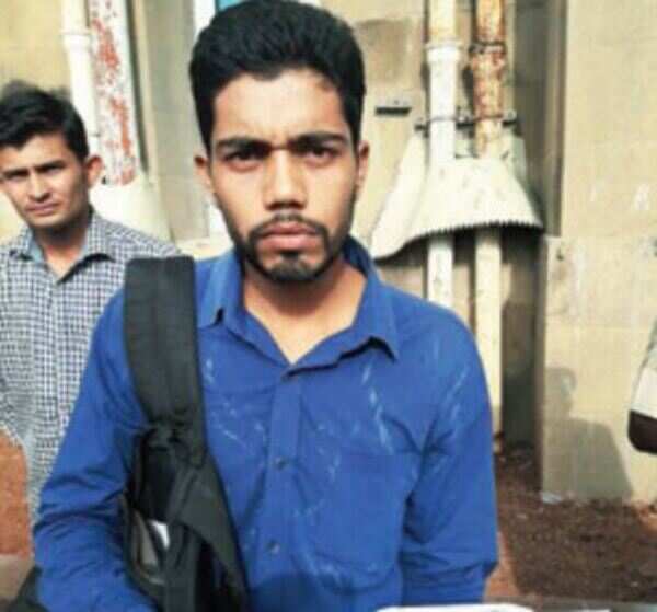 Terrible Tuesday for Mantralaya guards - One hour, three suicide attempts