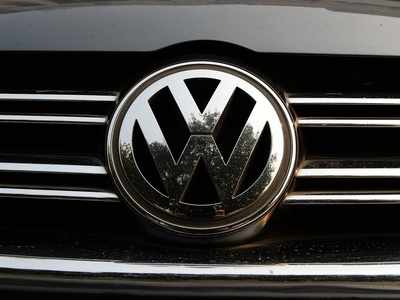 India gives Volkswagen 24 hours to pay $14 million Dieselgate fine