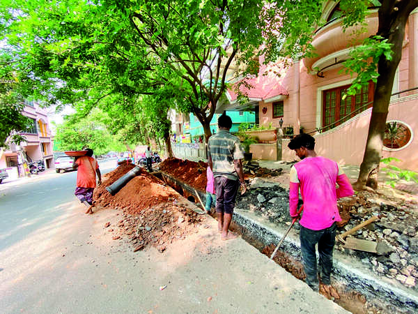 Palike engineers find their crore strength