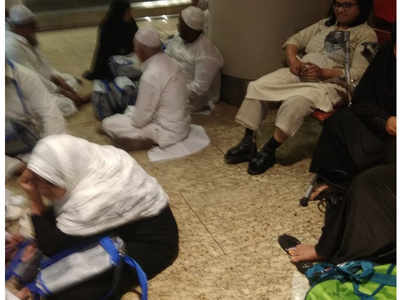 Air India Mumbai-Jeddah flight delayed by more than 10 hours, passengers protest at Mumbai International Airport