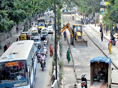 Hosur Road gives Jayadeva flyover a new lease of life