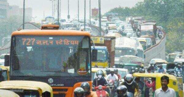 Delhi’s pollution takes 6 years from your life, says study