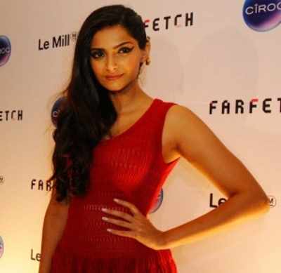 Sonam Kapoor to be honoured at Asia Vision Movie Awards