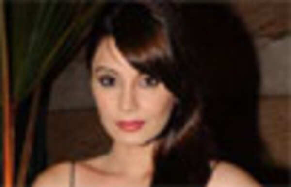 Minnisha breaks fans' hearts