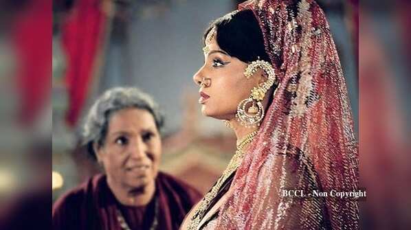 From facial paralysis to playing evil woman: Timeline of Ramayan's ...