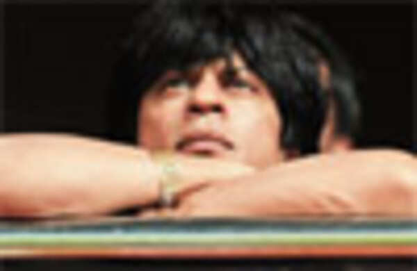 Booed SRK hurt, skips match