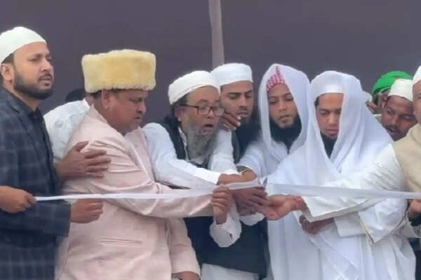 Foundation for ‘Babri’ masjid in West Bengal sparks political fire