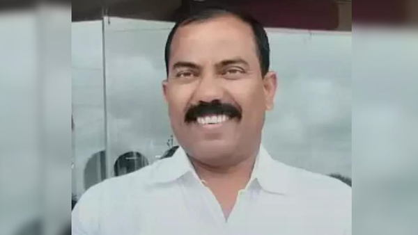'Come out of your houses': Dhangar activist Deepak Borhade heads to Mumbai sans nod; HC recalls Jarange stir ‘mess’