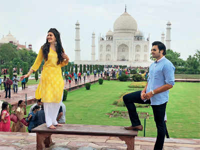 Ali Fazal, Amyra Dastur shoot a love song for Prassthanam at the Taj Mahal