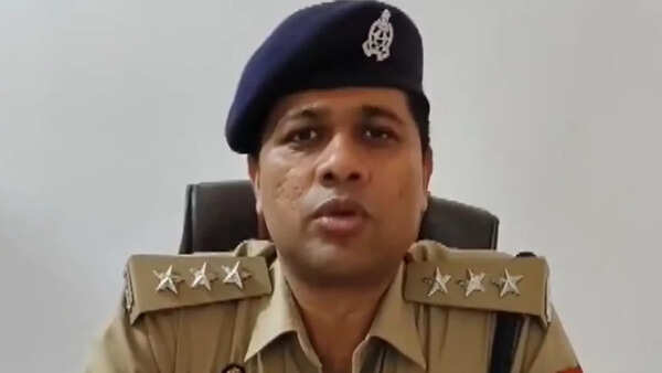 UP cops rush to Kashmir to bring back 17-year-old after his ‘conversion’ video surfaces