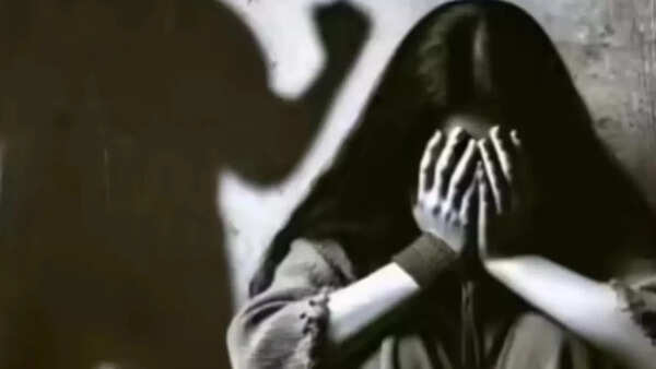 Gurgaon man arrested for ‘raping’ woman he met on dating app on false promise of marriag