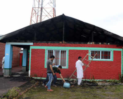 Panchayat house set ablaze in Kashmir