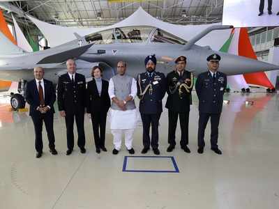 Indian Air Force receives its first Rafale fighter jet from France
