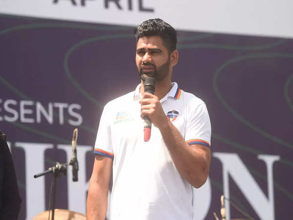 Inter-varsity college fest kickstarts at Bennett University