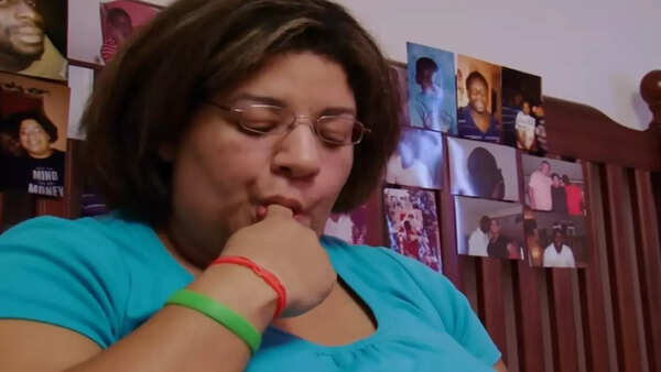 “I am eating my husband”: The shocking story of a grieving woman addicted to eating her husband’s ashes