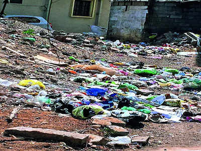 Bus stand turns debris stop