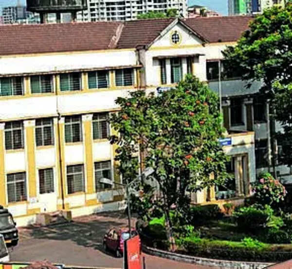 ‘No privatisation’: DK Congress chief backs medical college tie‑ups