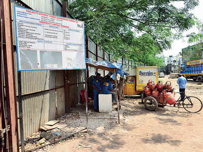 No aid in 22 years, residents face a harsher lockdown; request MHADA to expedite the project