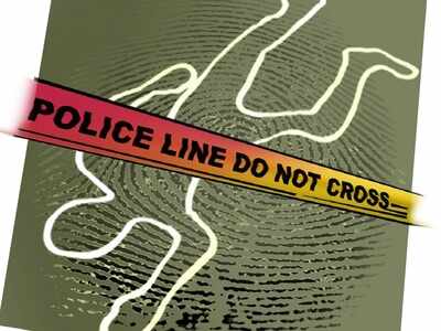 Headless body of woman wrapped in a bedsheet found near a nullah in Ghatkopar