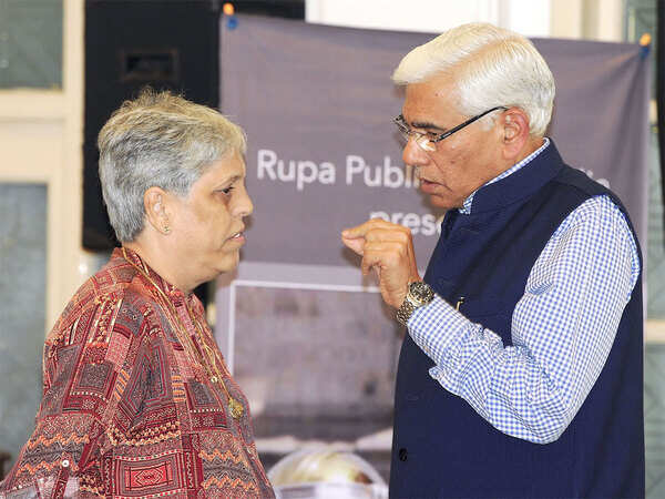 Difference of opinion in CoA? Vinod Rai and Diana Edulji engage different lawyers in Supreme Court