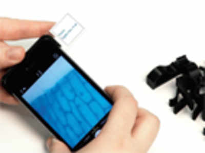 A plastic device turns phone into microscope