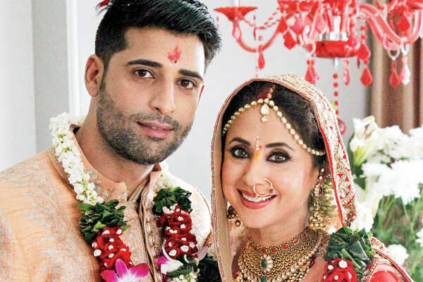 Bollywood celebs who tied the knot secretly