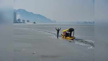 Dal Lake freezes as mercury plummets in Jammu and Kashmir