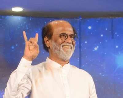 Rajinikanth enters politics, to float a political party