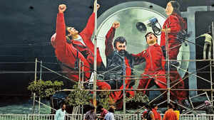 Flex to fresco, hand-painted ads are making a comeback