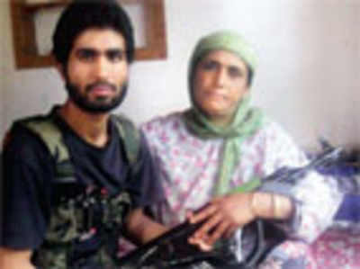 Kashmiri youths joining militancy worries Army