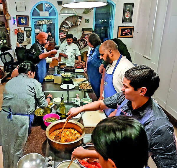 Knead, stir, socialise: How B’luru is bonding over hands-on cooking workshops