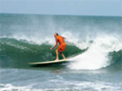 Surfing Swamis turn to adventure cycling