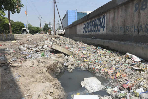 Noida’s industry hub has a yearlong problem: Not protests, it’s filth