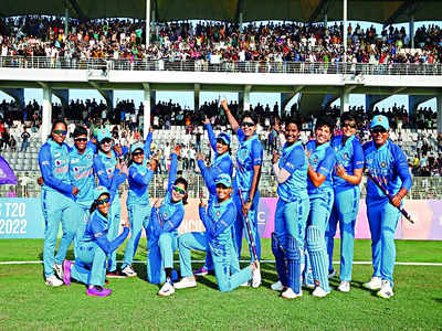 Renuka’s heroics help India clinch 7th Asia Cup title
