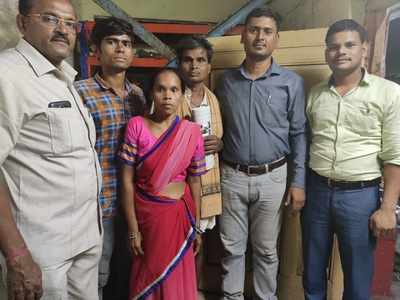 Byculla RPF reunites lost woman with her family in Jharkhand