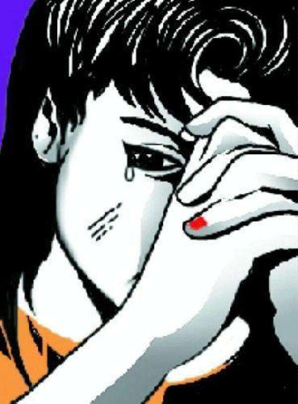 Cops turn teachers to protect adolescence