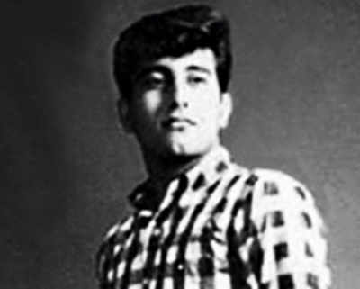 Vinod Khanna: The superstar who gave it all up...