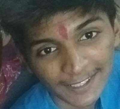 Chembur teenager battles for life after miscreants smash his head with 5kg stone