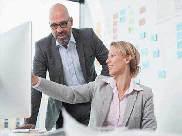 Ex-startup bosses tuning up peers' dream engines