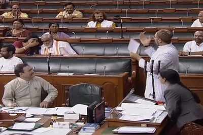 Asaduddin Owaisi replies 'Allahu Akbar' as MPs chant 'Jai Shri Ram' in Lok Sabha