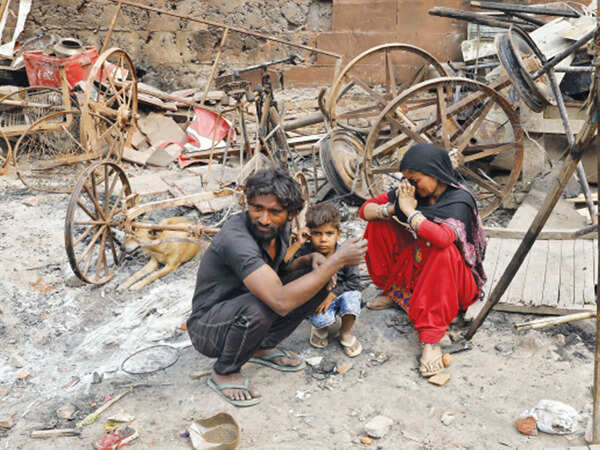 Delhi: Shaheen Bagh women grieve for the riot-hit