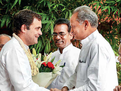 Rahul firm on quitting as Cong chief